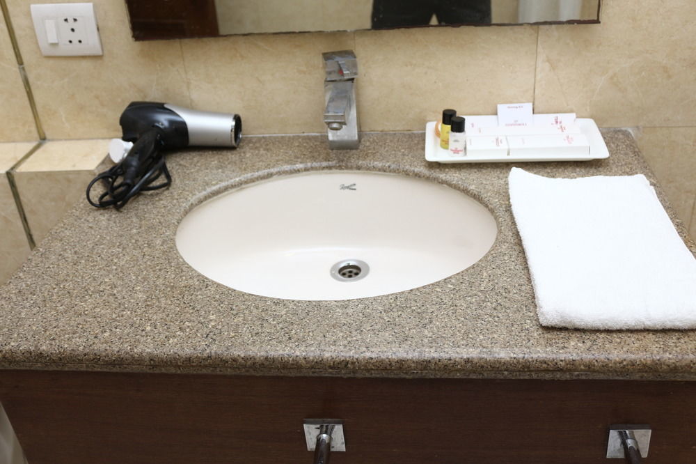 Fabhotel Goodwill Gk 1 New Delhi Ngoại thất bức ảnh